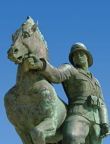 Monumento ai Caduti in Africa - Siracusa